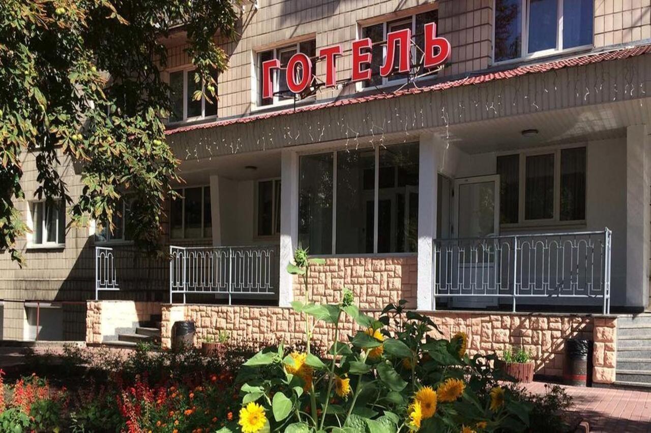 Kozatsky On Antonova Hotel Kiev Ngoại thất bức ảnh