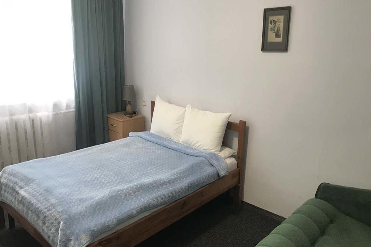 Kozatsky On Antonova Hotel Kiev Ngoại thất bức ảnh
