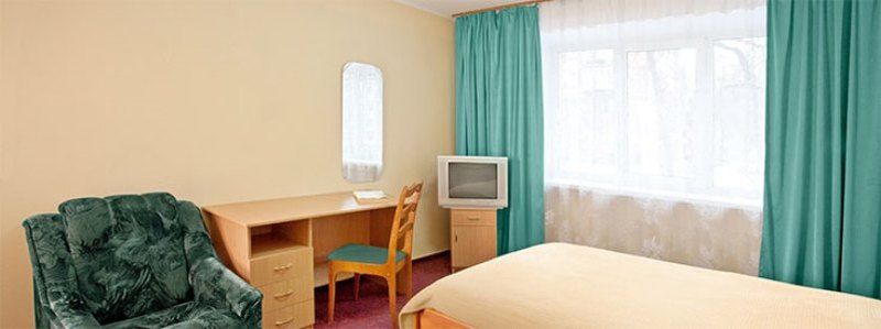 Kozatsky On Antonova Hotel Kiev Ngoại thất bức ảnh
