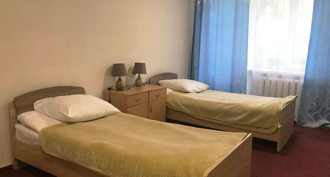 Kozatsky On Antonova Hotel Kiev Ngoại thất bức ảnh