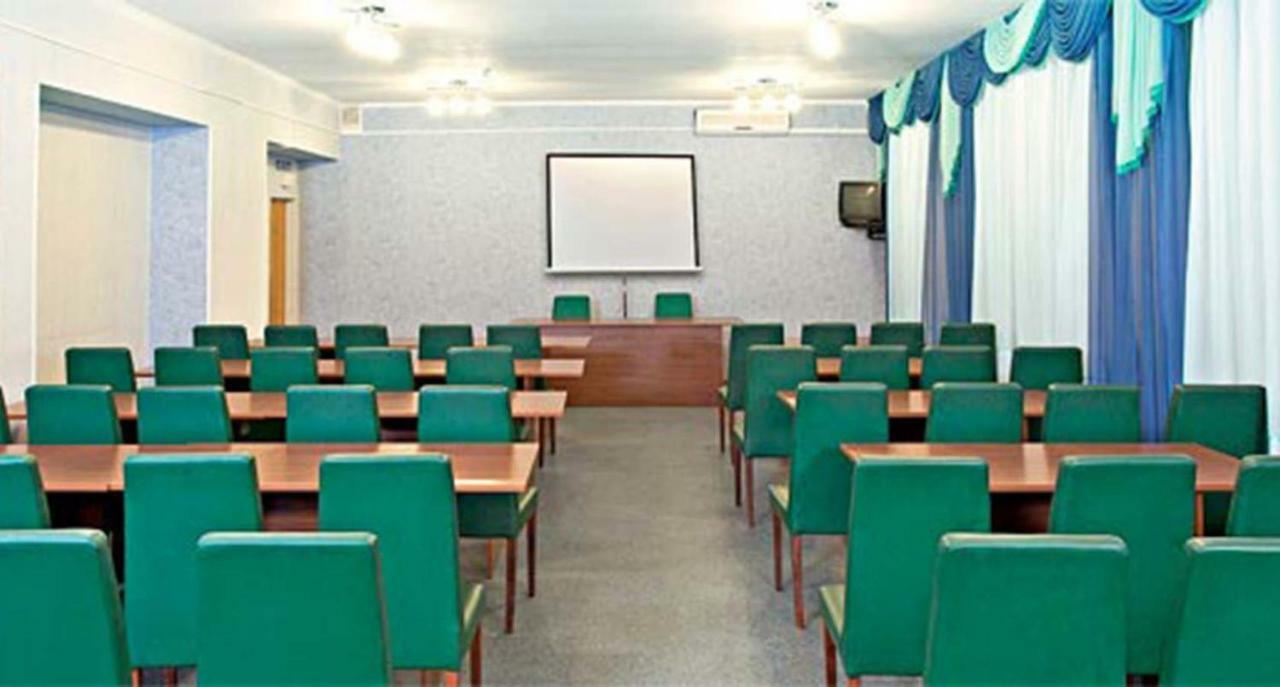 Kozatsky On Antonova Hotel Kiev Ngoại thất bức ảnh